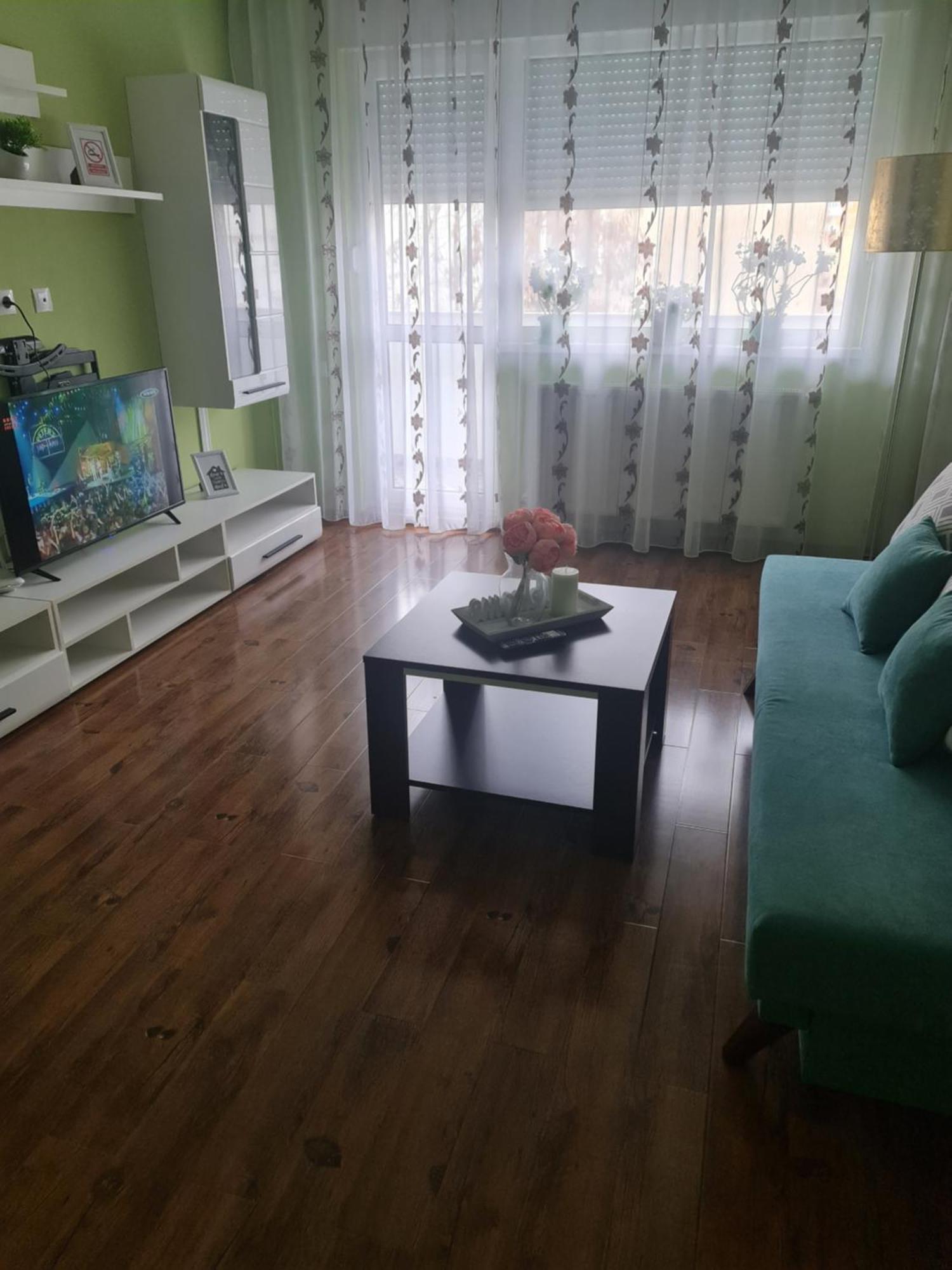 Apartament Modern Cristina&Jessica Mediaş Εξωτερικό φωτογραφία